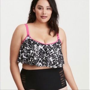 TORRID • Black & white ‘glass’ flounce bikini top